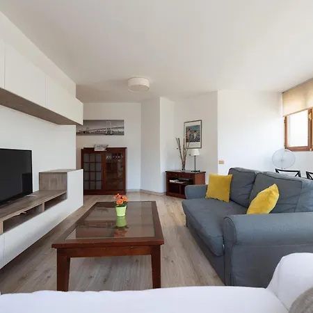 2br Centric Flat 5 Min Walk To Las Canteras Beach * Las Palmas de Gran Canaria
